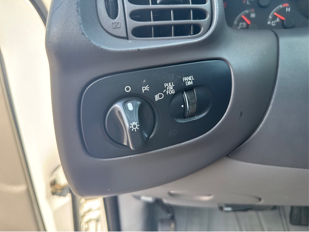 1998 Ford F-150 Image 16