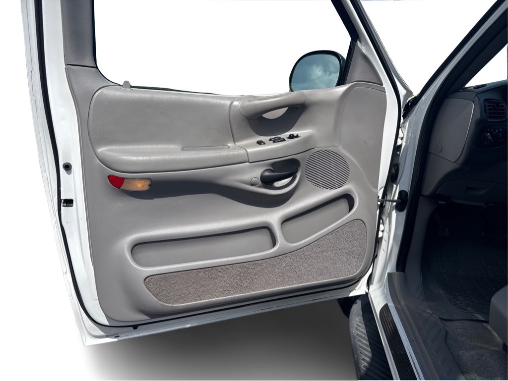 1998 Ford F-150 Image 17