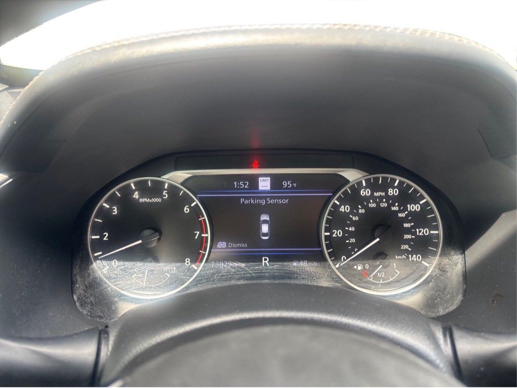 2020 Nissan Altima Image 17