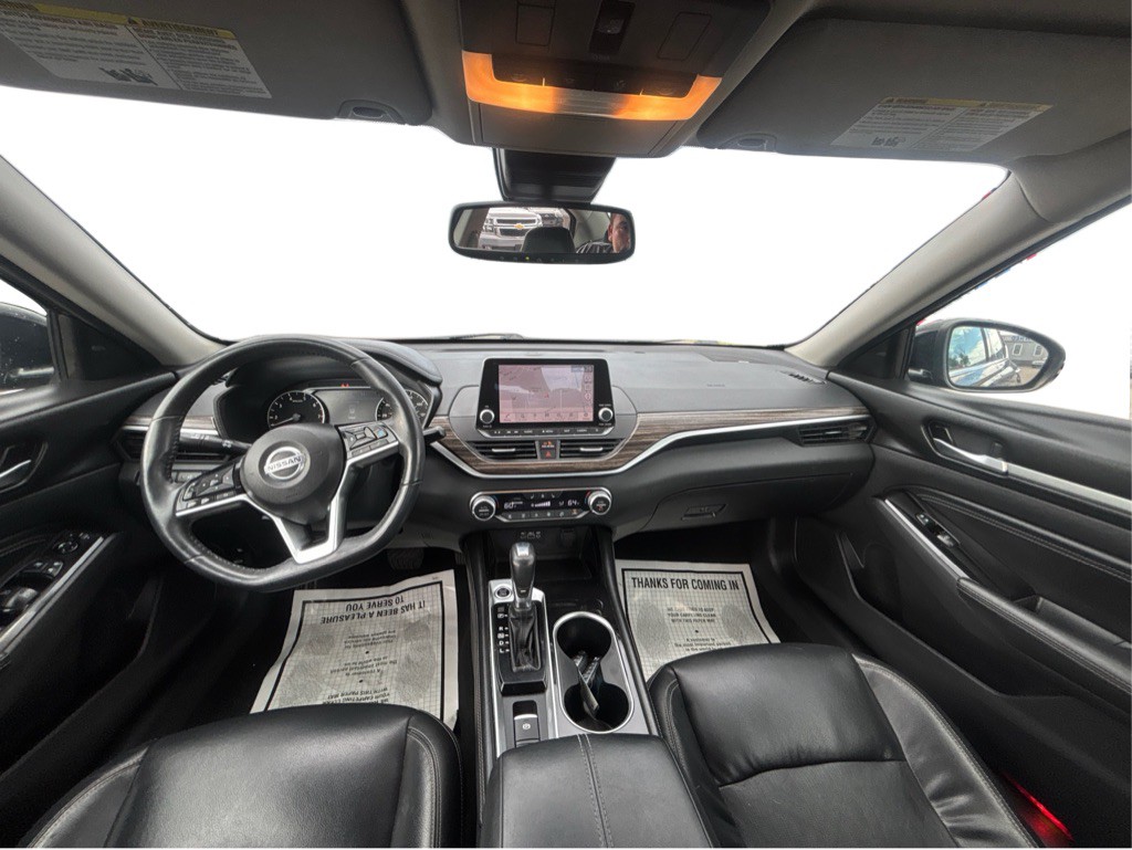 2020 Nissan Altima Image 11