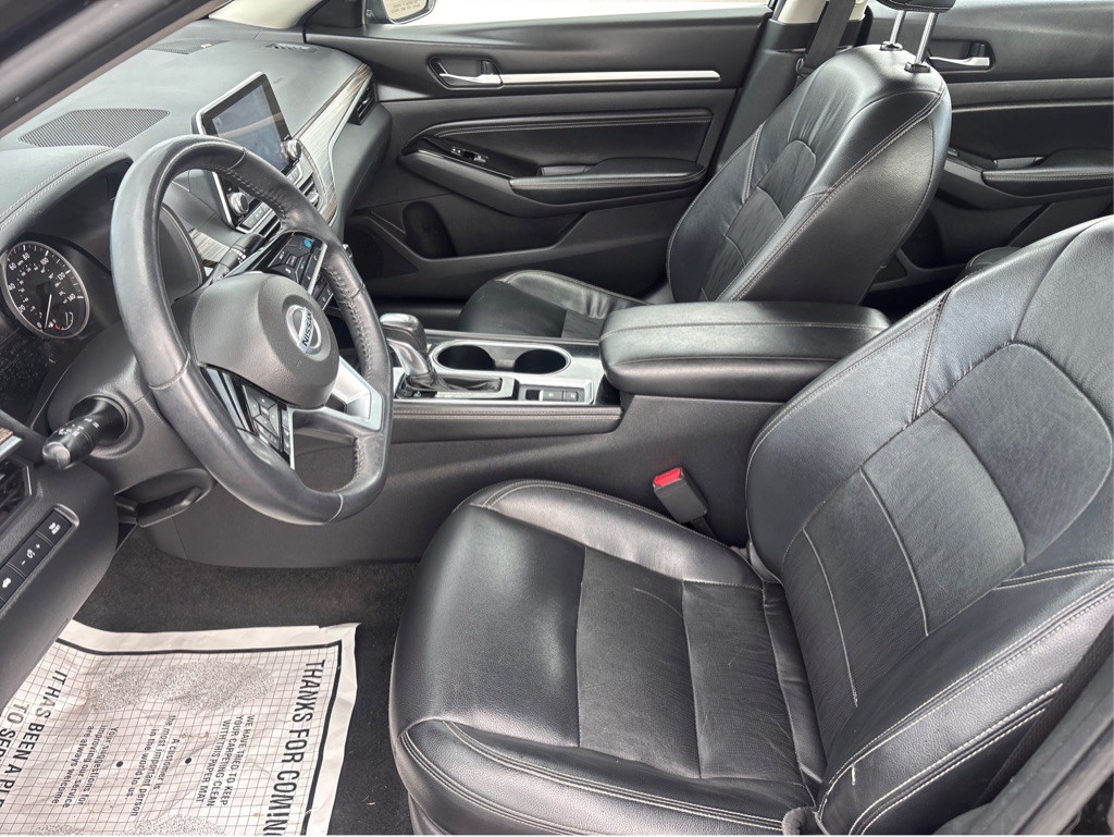 2020 Nissan Altima Image 12