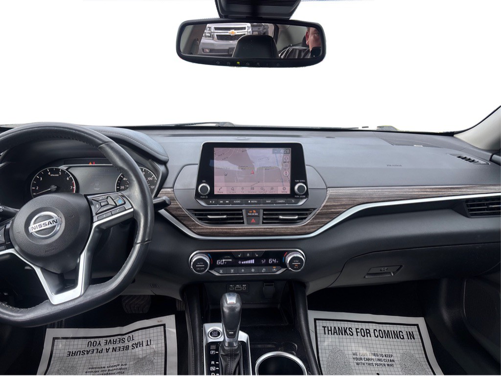 2020 Nissan Altima Image 20