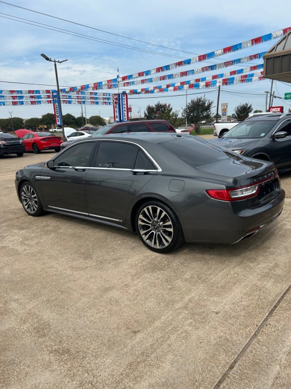 2017 Lincoln Continental Image 5