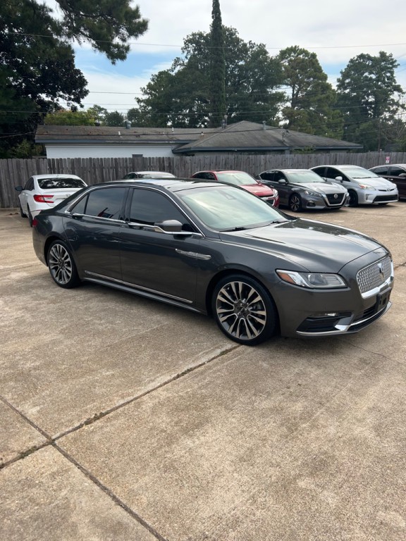 2017 Lincoln Continental Image 24