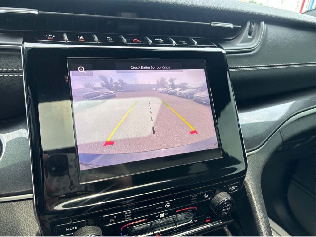 2023 Jeep Grand Cherokee Image 14