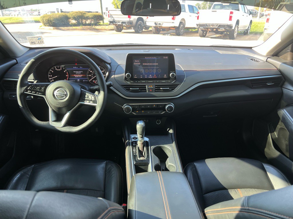 2021 Nissan Altima Image 8