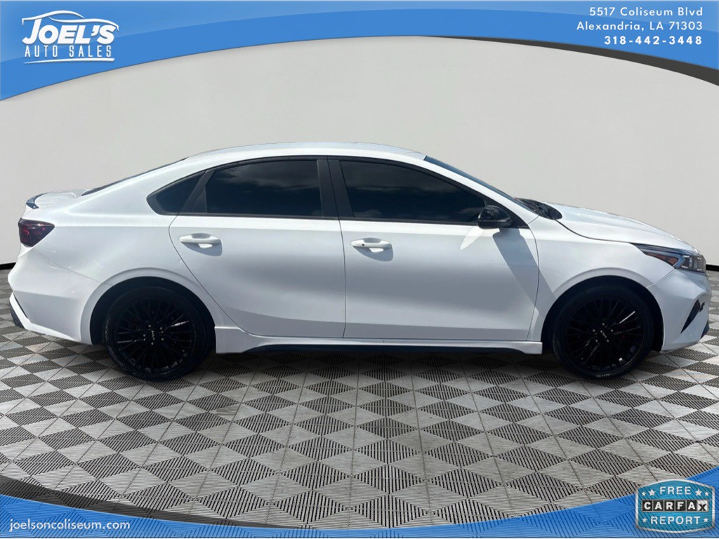 2023 Kia Forte Image 4