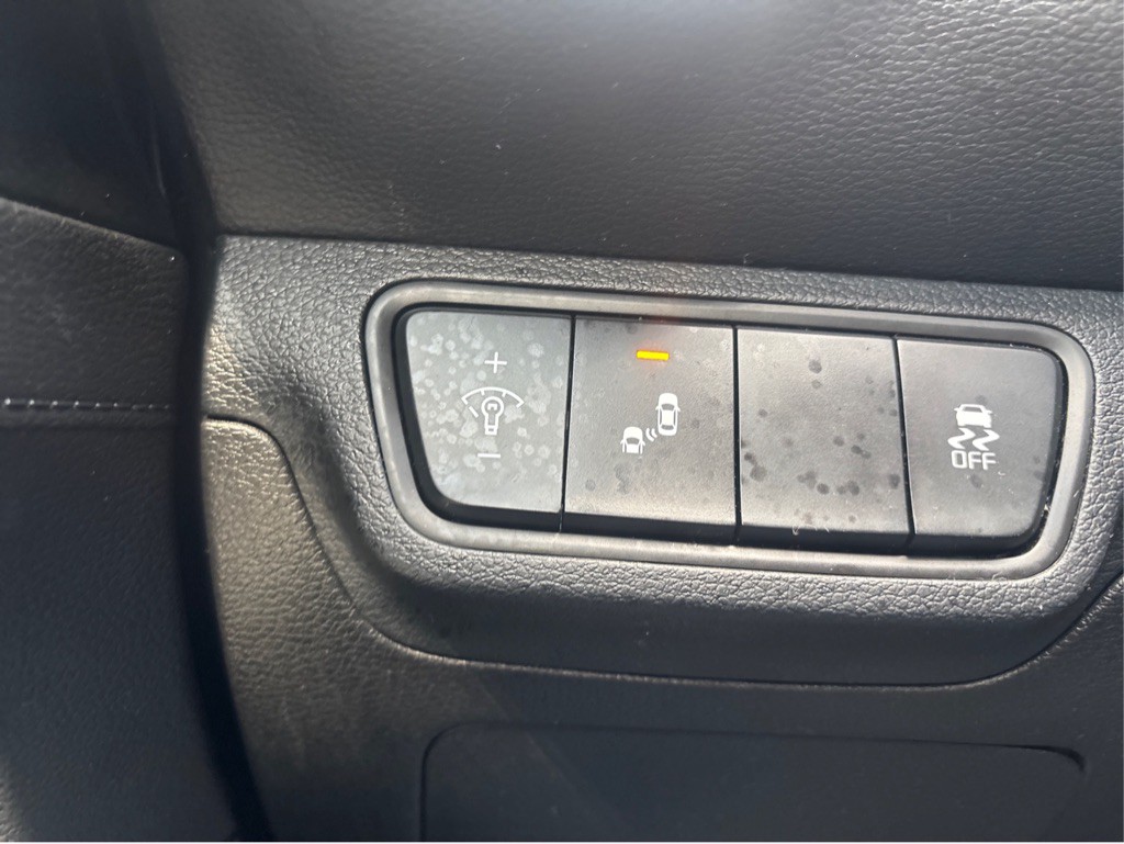 2023 Kia Forte Image 19