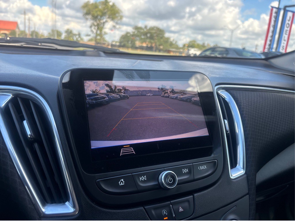 2020 Chevrolet Malibu Image 15