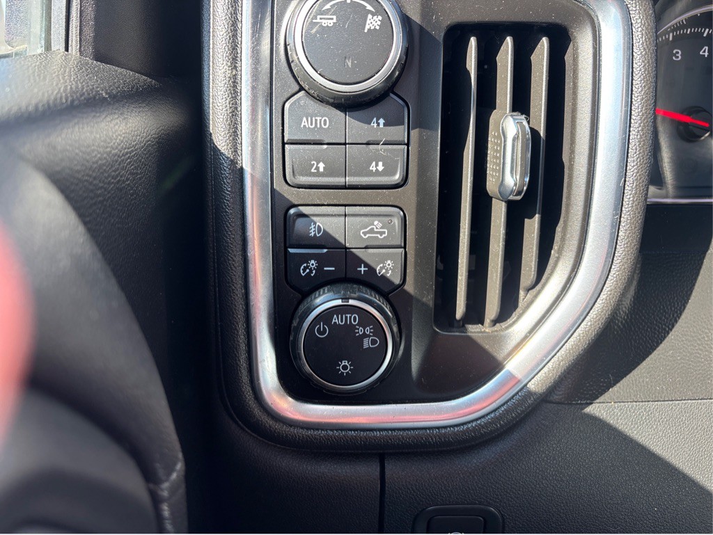 2019 Chevrolet Silverado 1500 Image 16