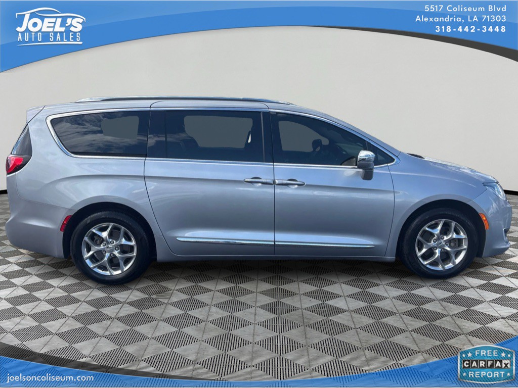 2019 Chrysler Pacifica Image 4