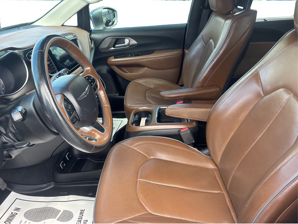 2019 Chrysler Pacifica Image 9