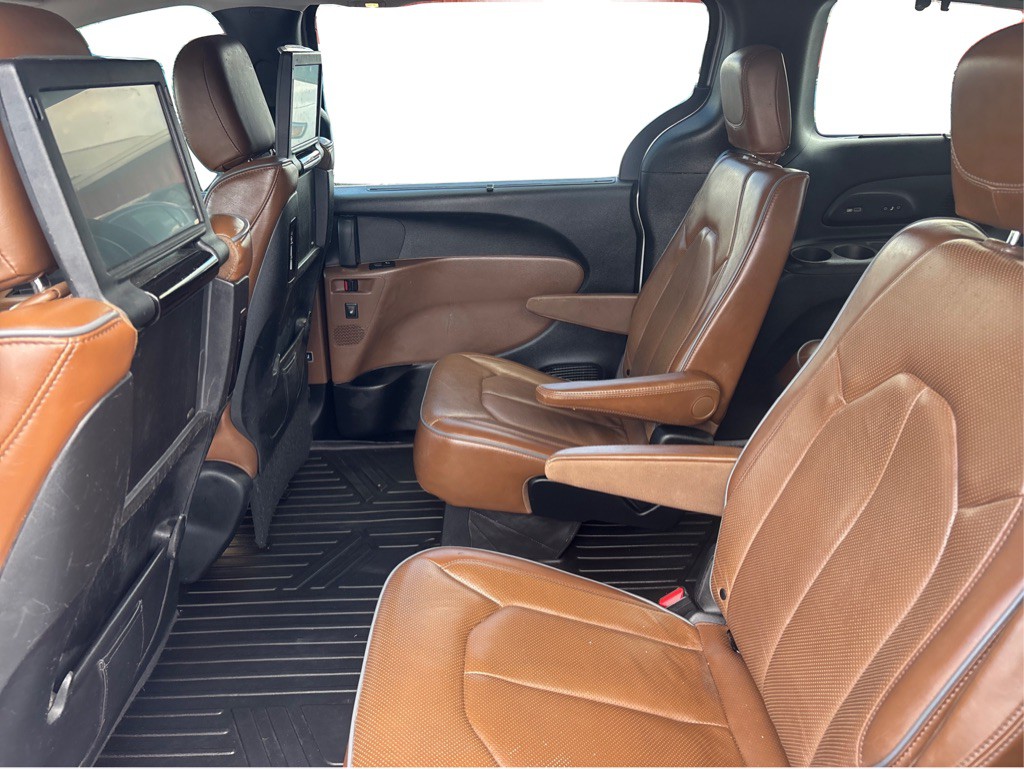 2019 Chrysler Pacifica Image 10