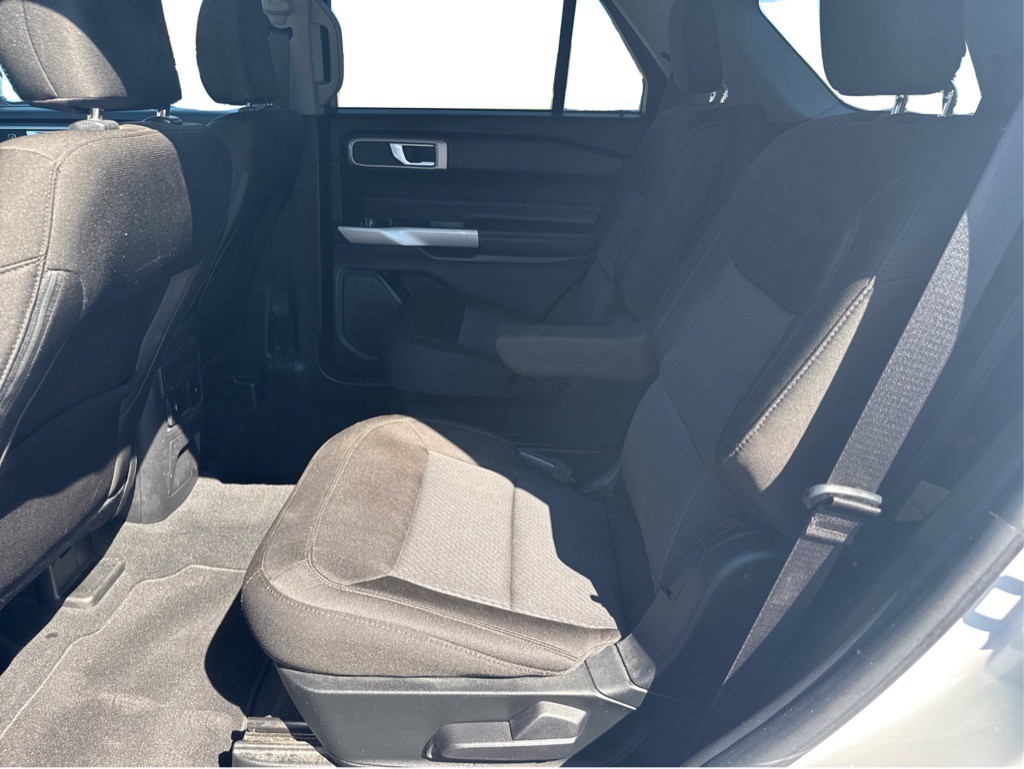 2022 Ford Explorer Image 10