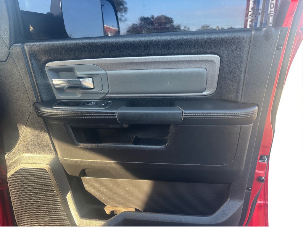 2017 RAM 2500 Image 21