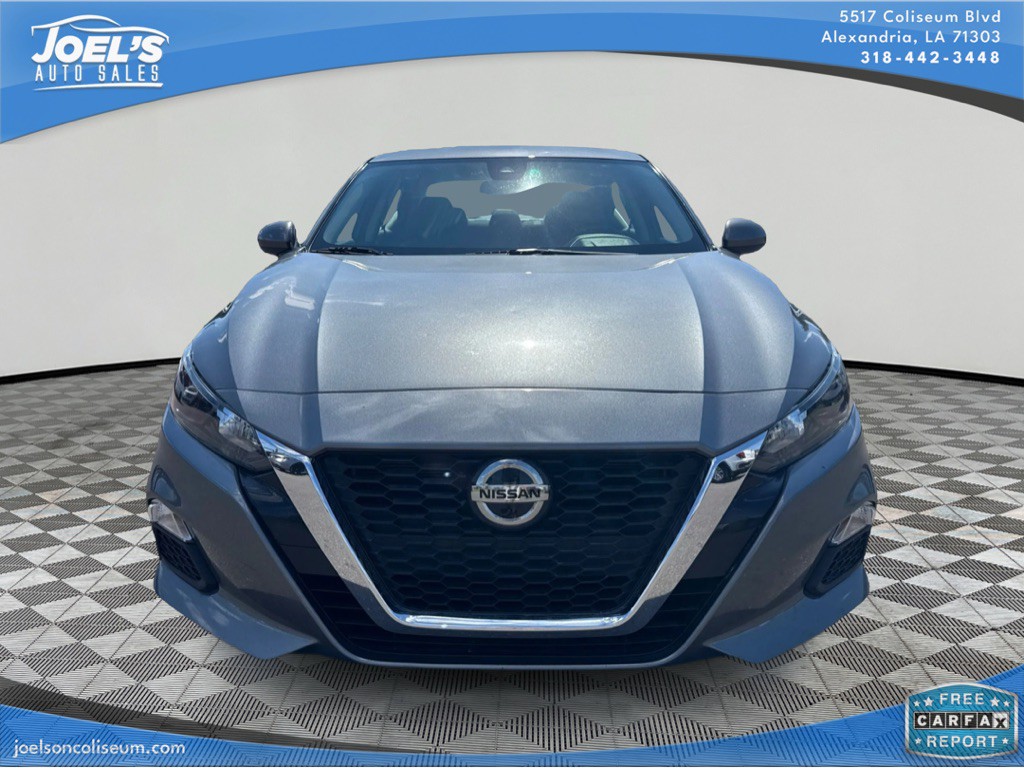 2022 Nissan Altima Image 2