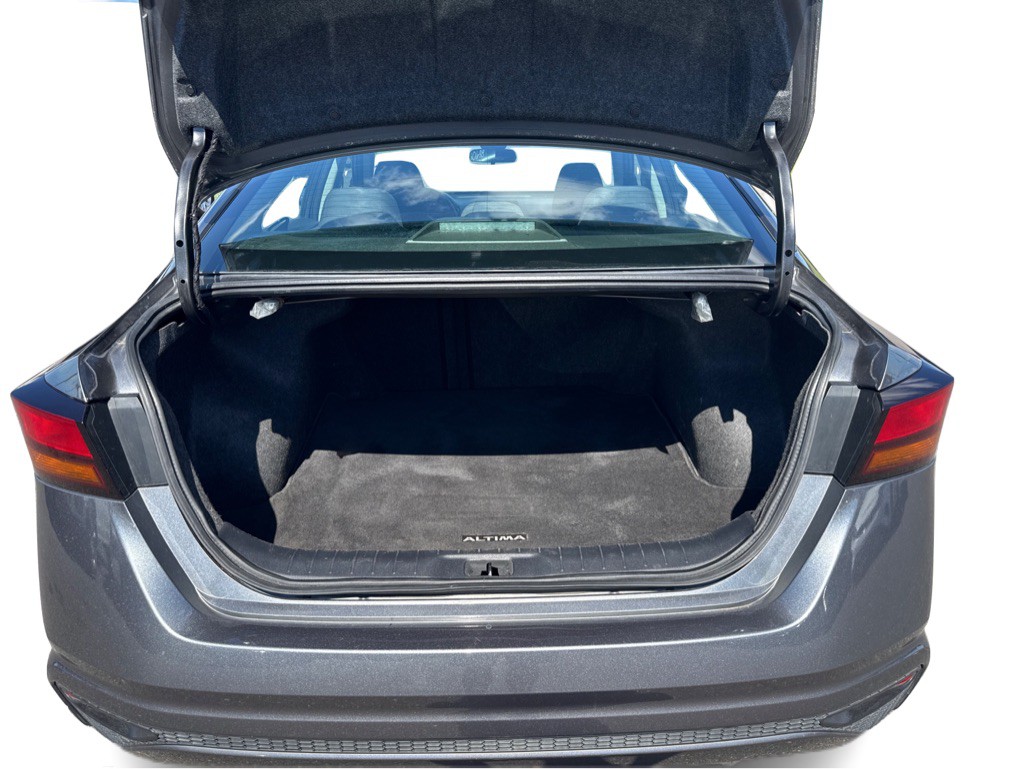 2022 Nissan Altima Image 22