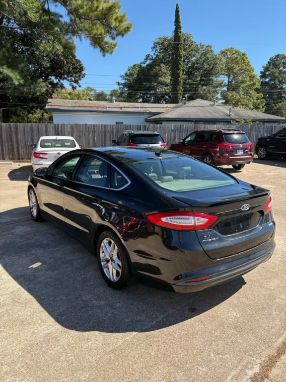 2013 Ford Fusion Image 4