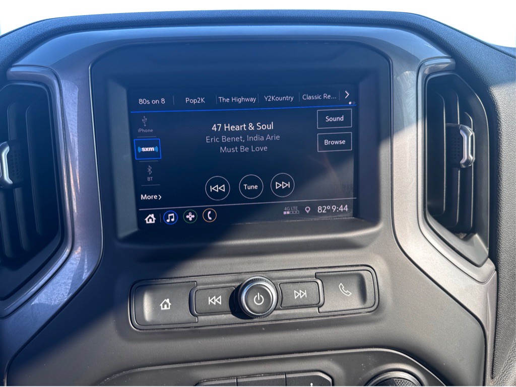 2021 Chevrolet Silverado 1500 Image 12