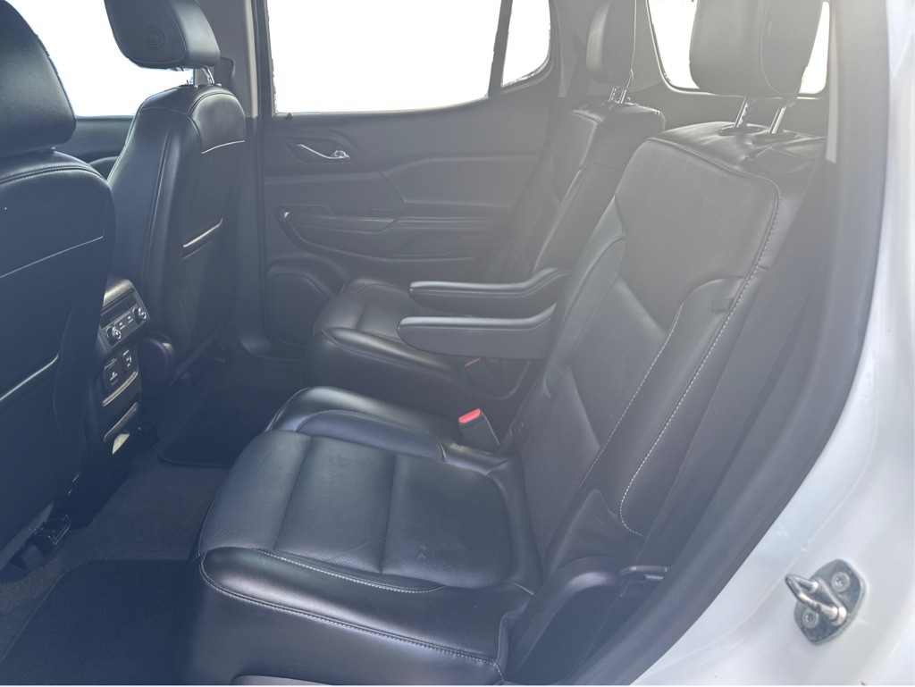 2018 GMC Acadia Image 10