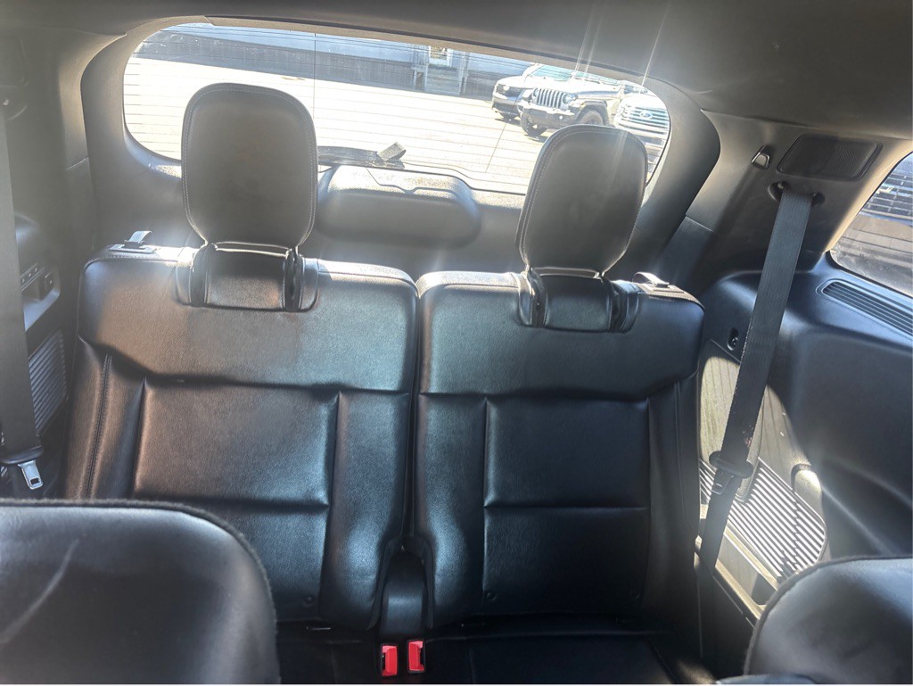 2020 Ford Explorer Image 17