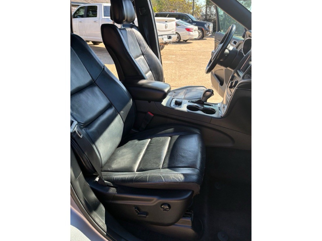 2018 Jeep Grand Cherokee Image 11