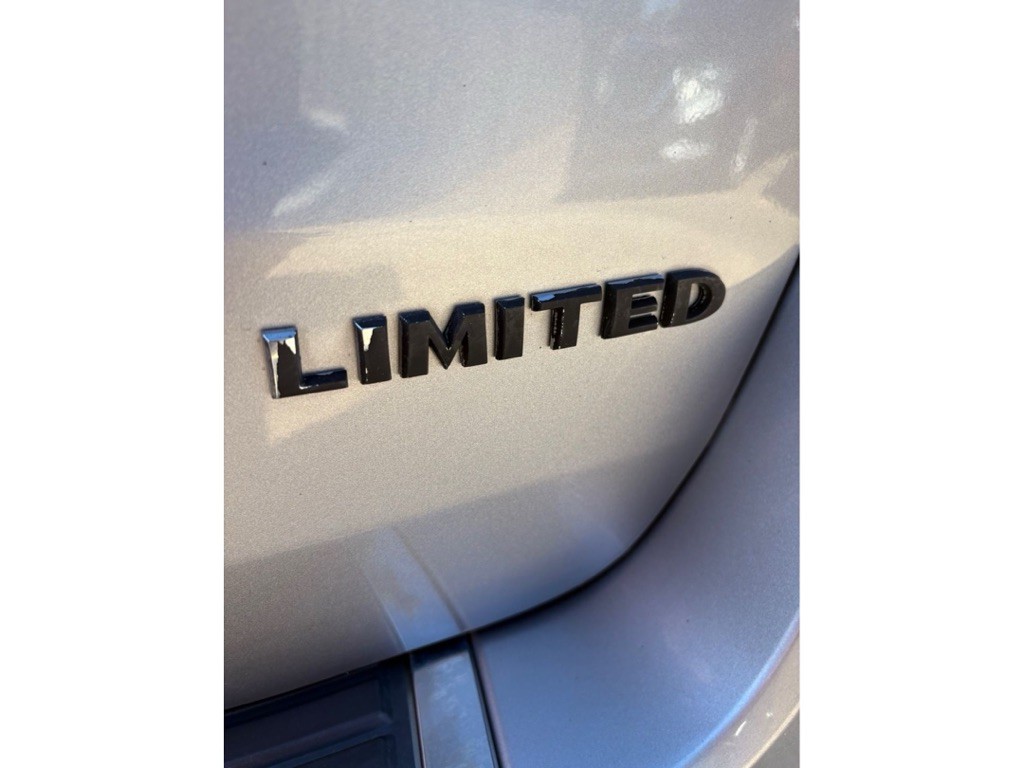 2018 Jeep Grand Cherokee Image 17