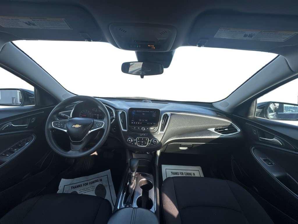2023 Chevrolet Malibu Image 11