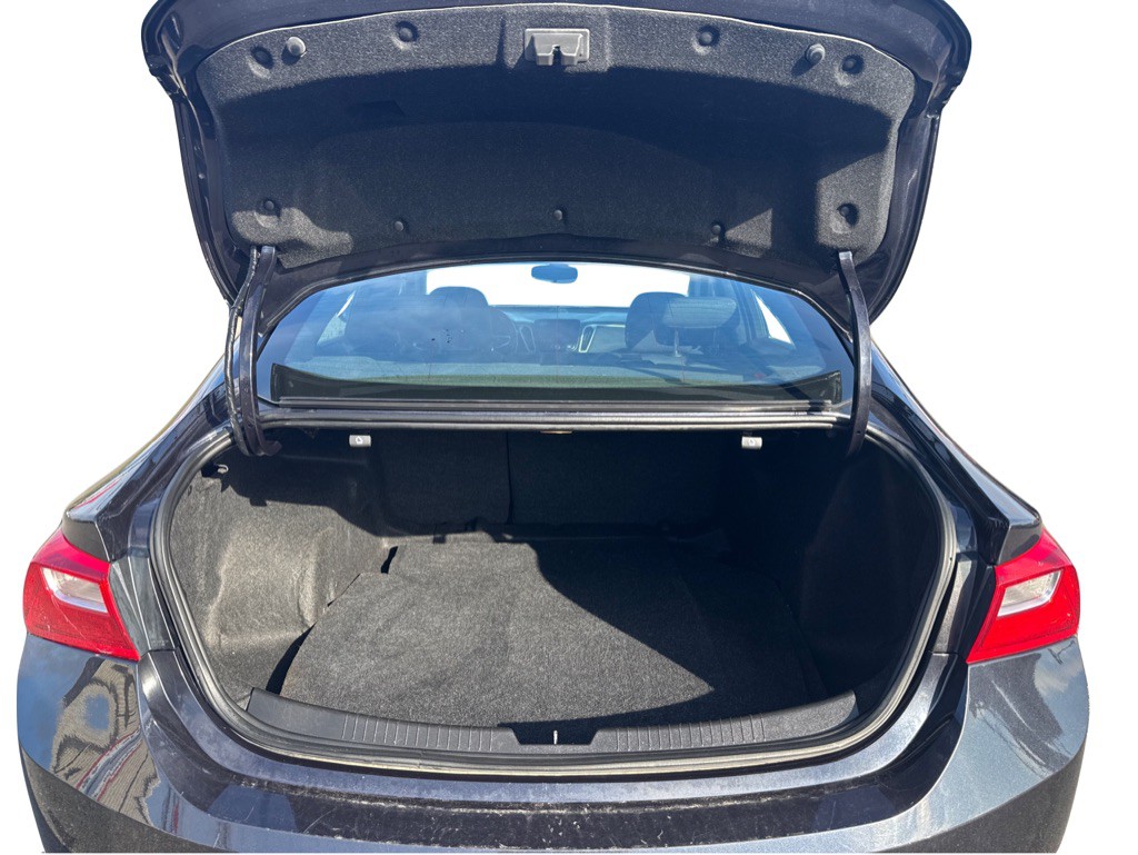 2023 Chevrolet Malibu Image 18