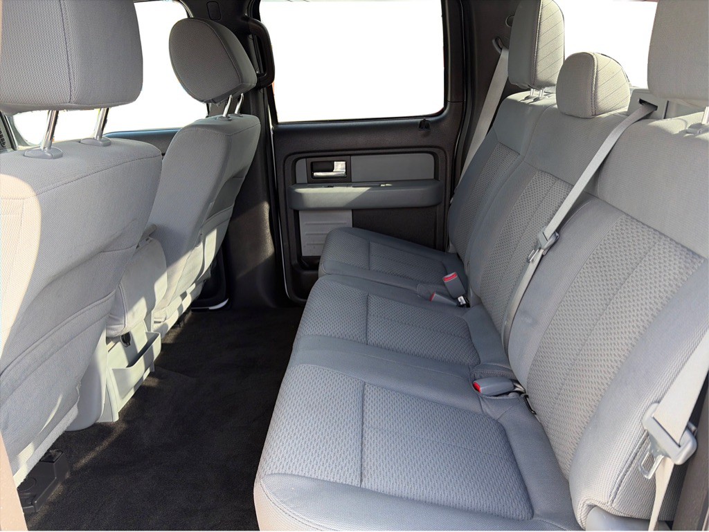 2014 Ford F-150 Image 9