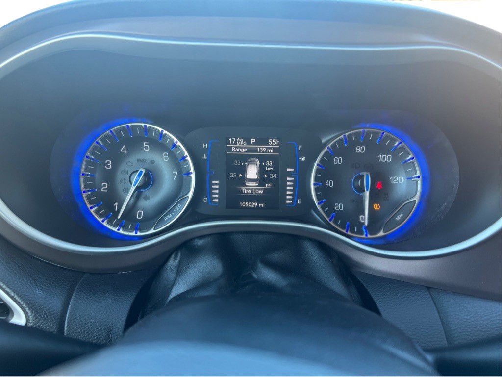 2021 Chrysler Voyager Image 13