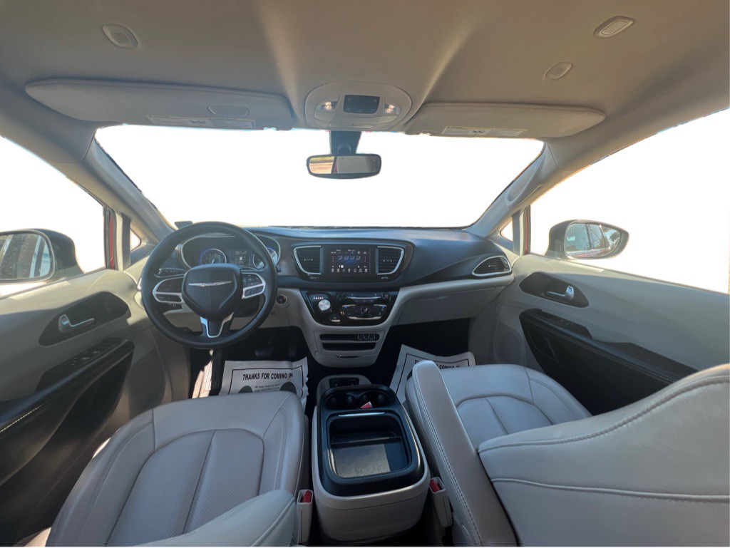 2021 Chrysler Voyager Image 19