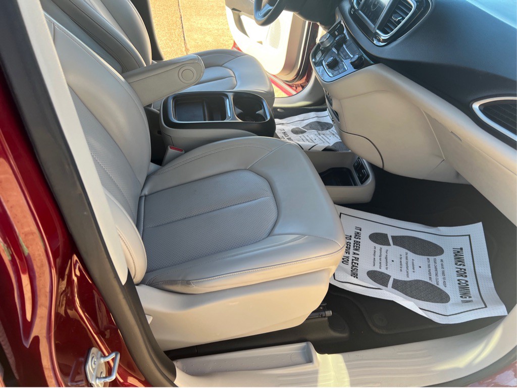 2021 Chrysler Voyager Image 26