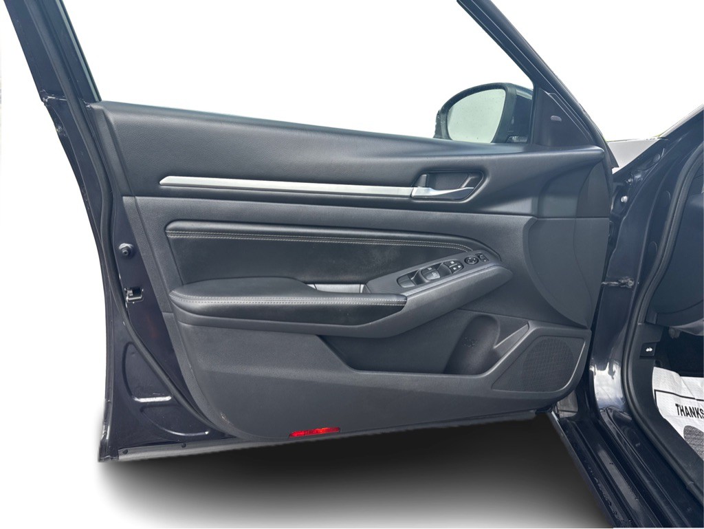 2019 Nissan Altima Image 27