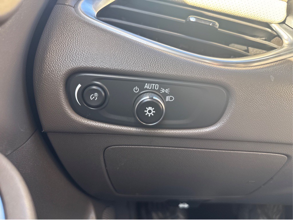 2020 Chevrolet Malibu Image 29