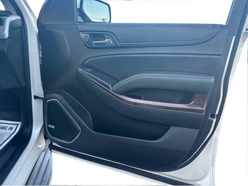 2015 GMC Yukon Image 28