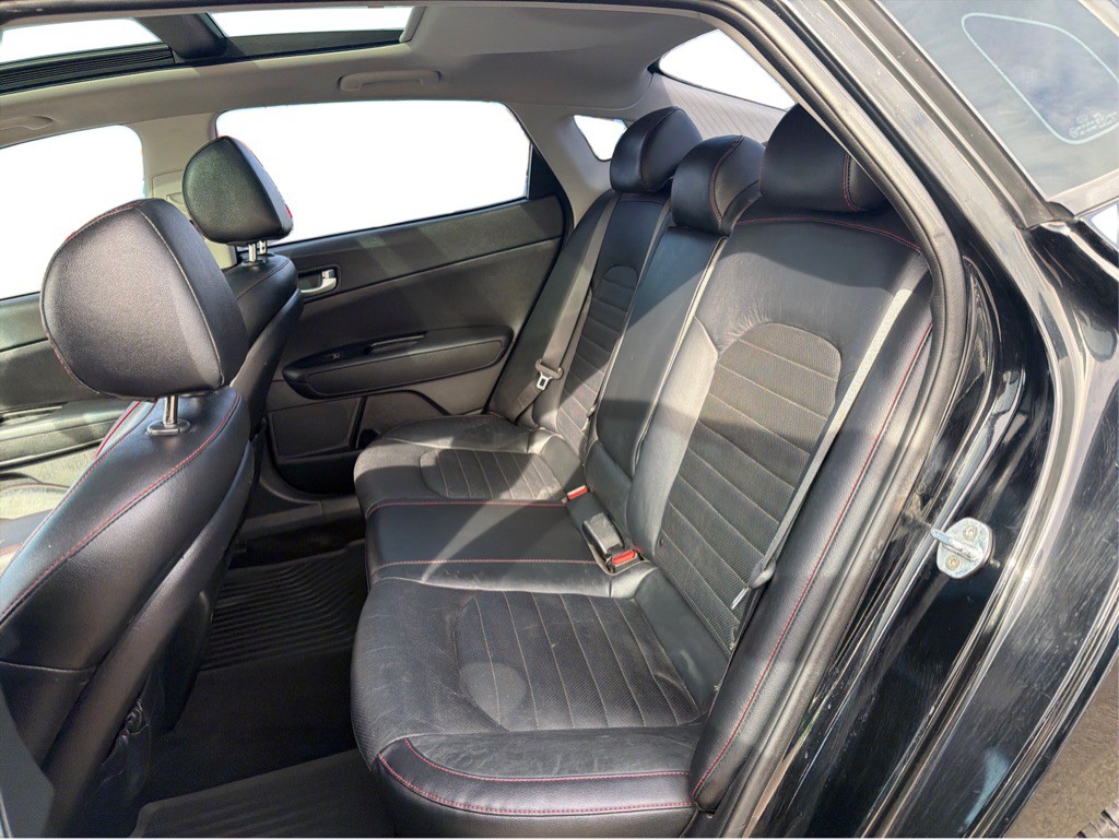 2020 Kia Optima Image 10