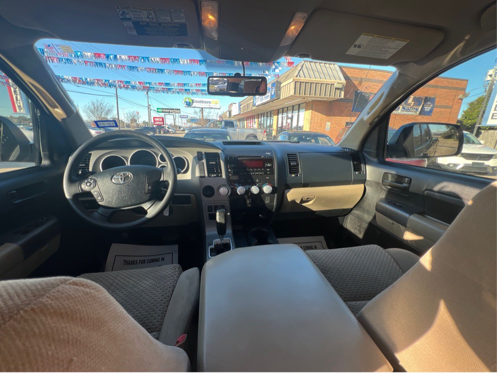 2013 Toyota Tundra Image 10