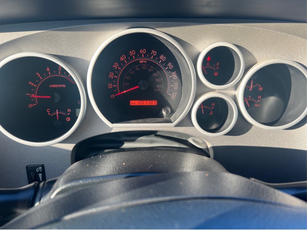 2013 Toyota Tundra Image 16