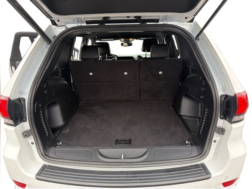 2022 Jeep Grand Cherokee Image 9