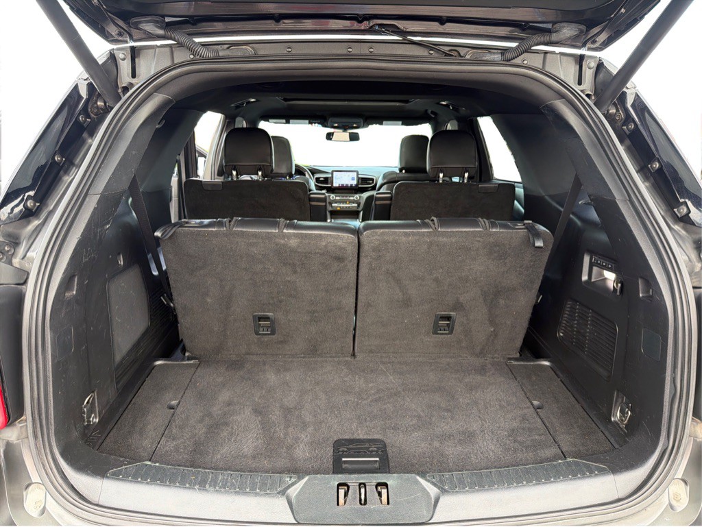 2020 Ford Explorer Image 9