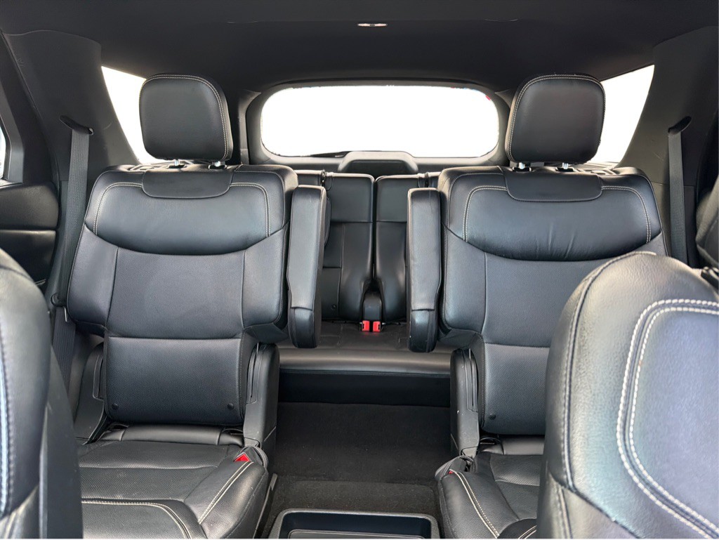 2020 Ford Explorer Image 11