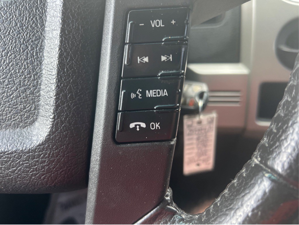 2012 Ford F-150 Image 11