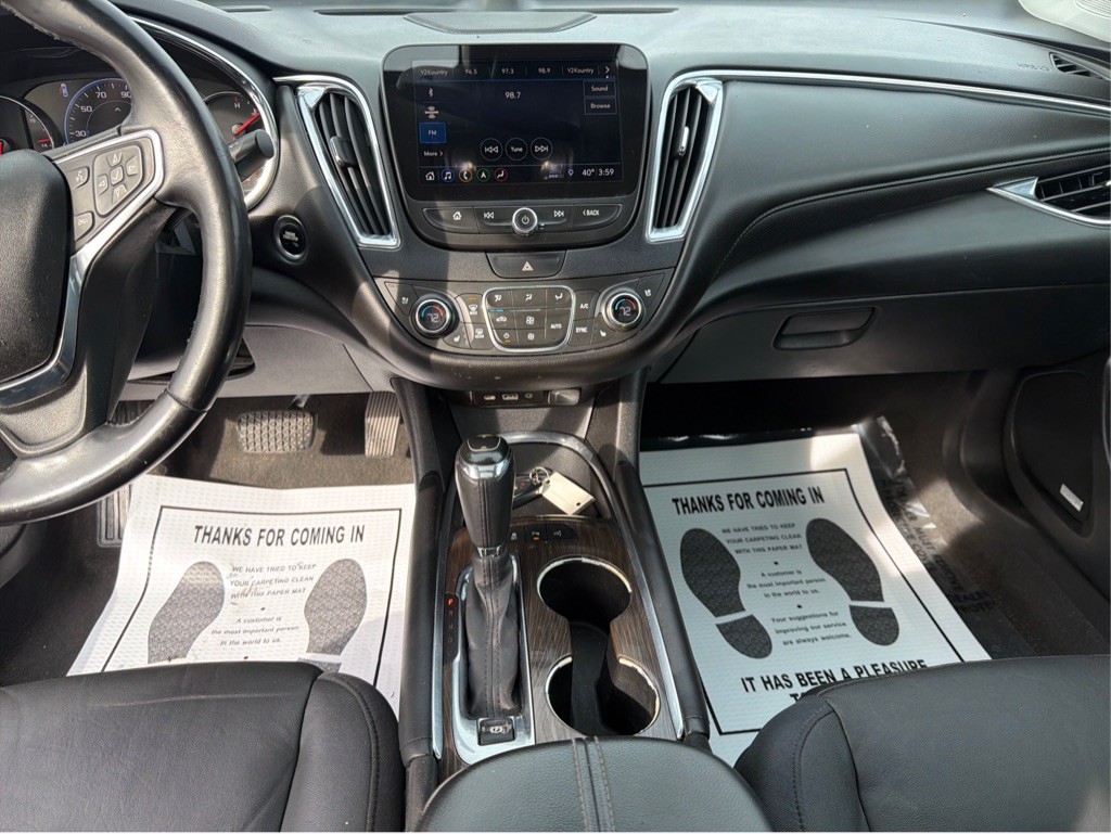 2019 Chevrolet Malibu Image 12