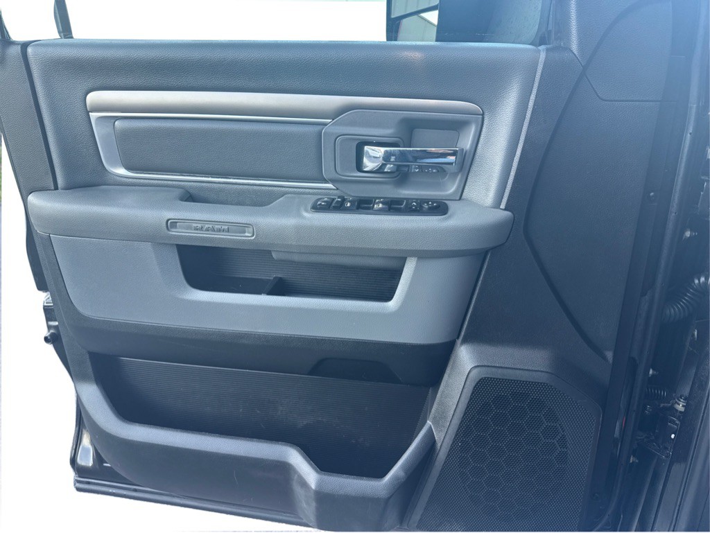 2018 RAM 2500 Image 26