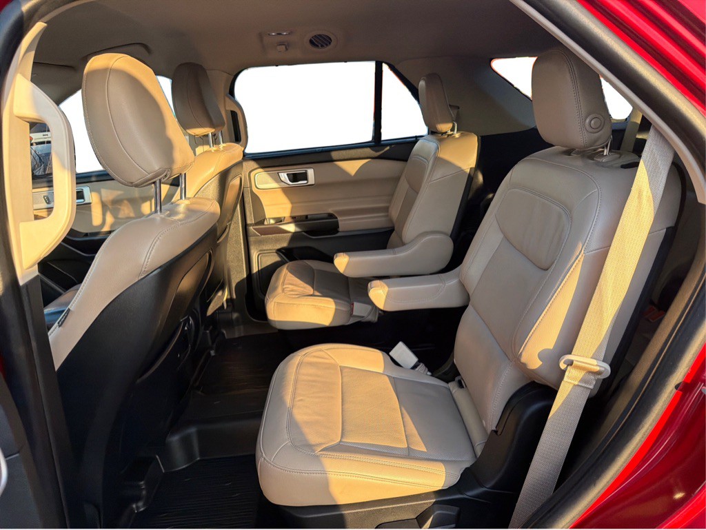 2020 Ford Explorer Image 11