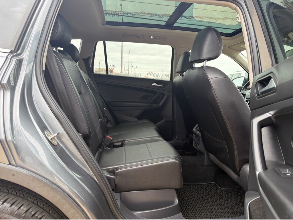 2020 Volkswagen Tiguan Image 27