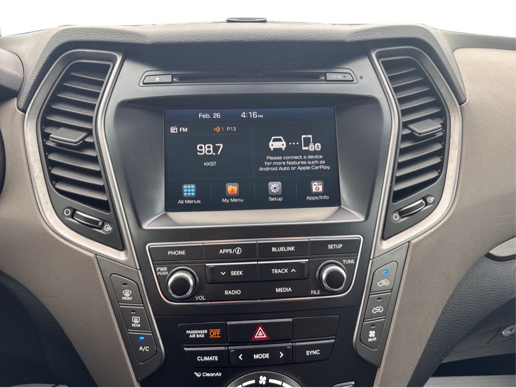 2018 Hyundai Santa Fe Image 15