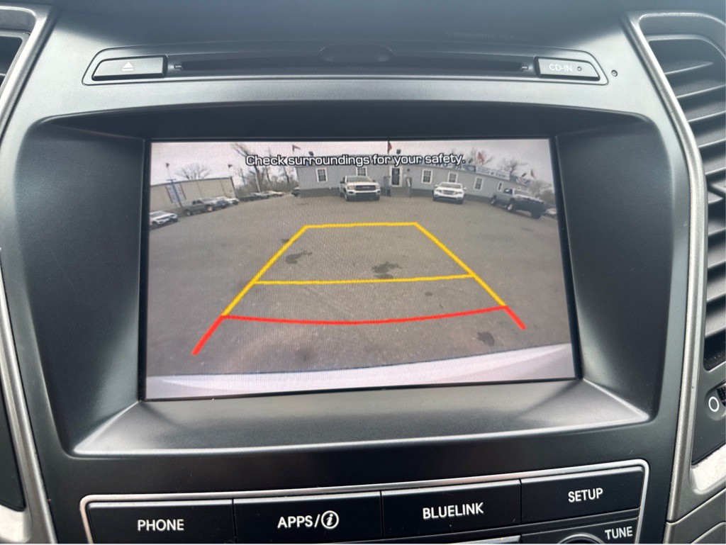 2018 Hyundai Santa Fe Image 17