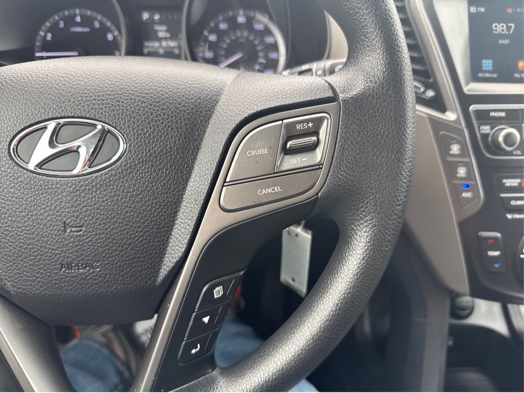 2018 Hyundai Santa Fe Image 21